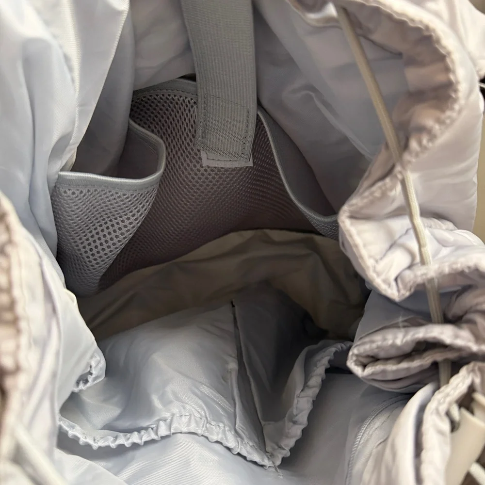 Blogilates Gray Active Backpack - Picture 5 of 5